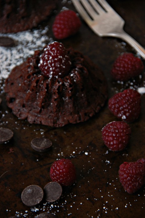 chocolate raspberry cakes 1