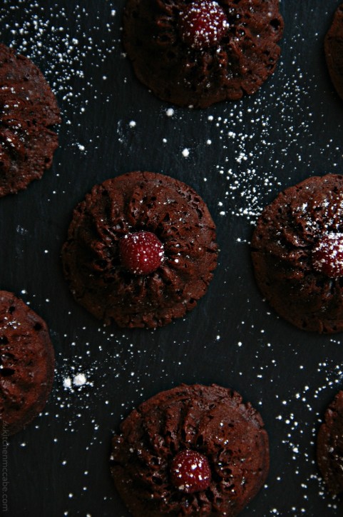 chocolate raspberry cakes 2