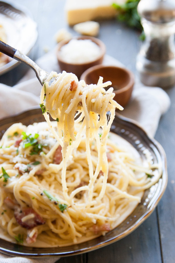 Pasta Carbonara ~Quick & Simple~ | thekitchenmccabe.com
