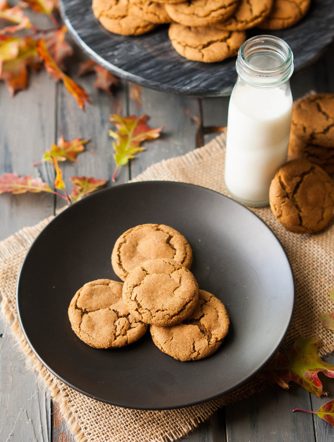 Soft & Chewy Gingersnap Cookies