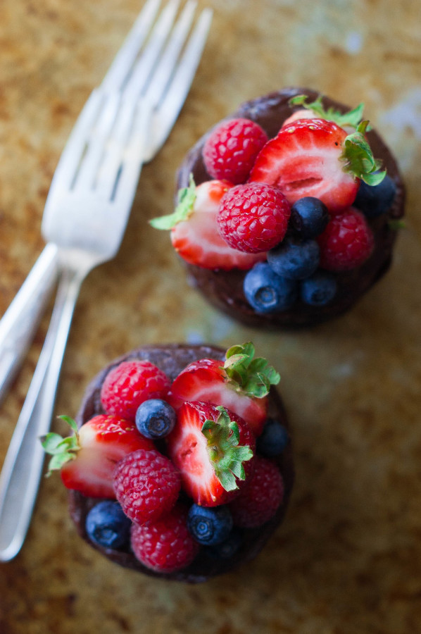 Mini Double Chocolate Berry Cakes | thekitchenmccabe.com