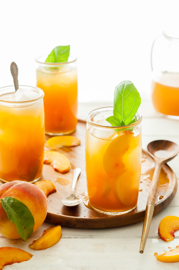 Immune-Boosting Peach Iced Tea